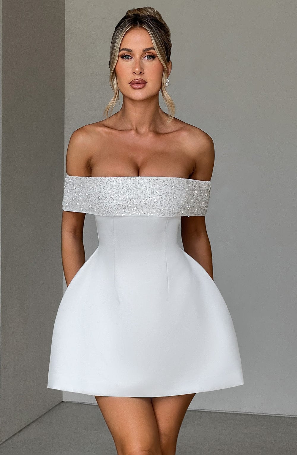 Alevna Noelle Mini Elbise - Fildişi