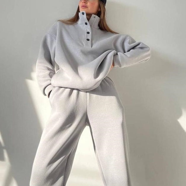 Alevna™ ❄️Kışa Özel❄️ Kadın Düğmeli Sweat & Eşofman Takımı (2 Parça)
