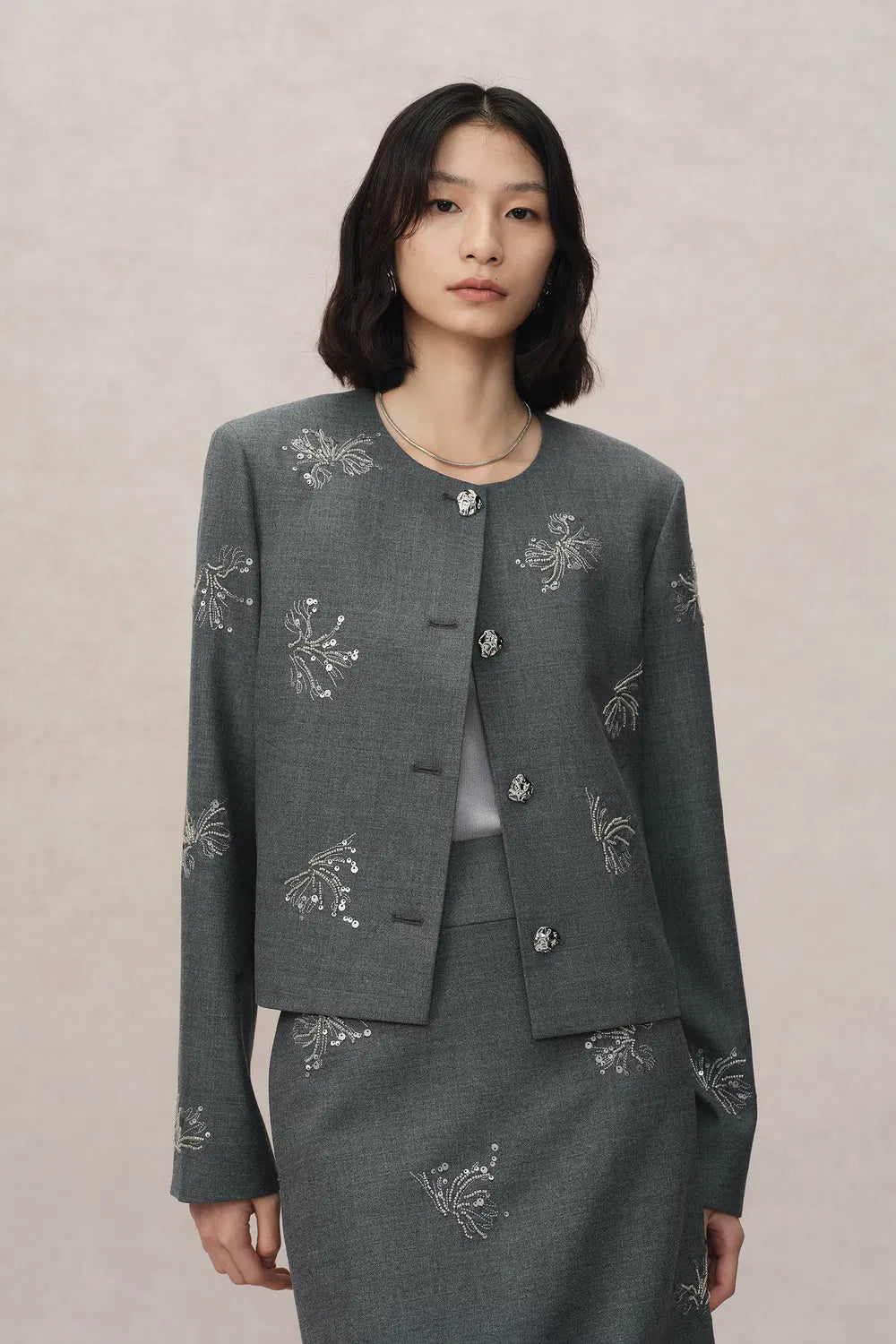 Beading Wrinkle Resistant Embroidered Boxy Tailored Jacket in Fine Worsted Wool