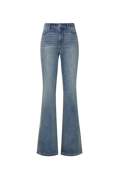 Emma Bootcut Jeans in Stretchy Denim