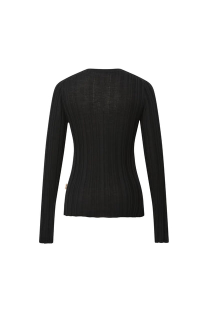 Cara Side Slit Long Sleeve Fitted Top in Merino Wool Yang Yarn Knit