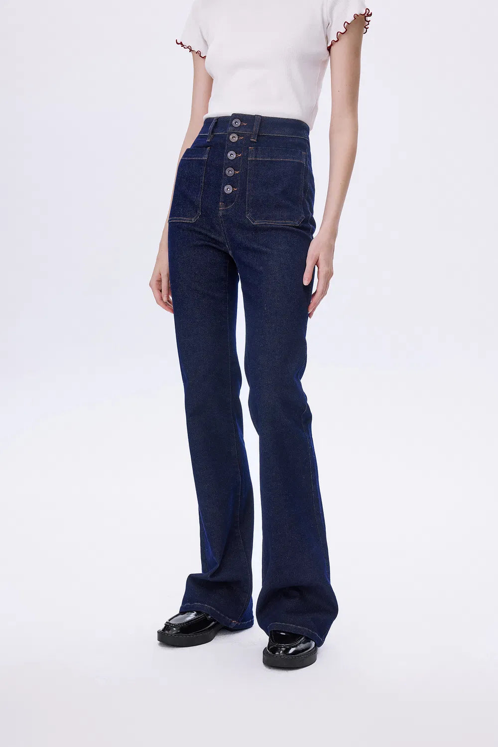 Keren Bootcut Jeans in Stretchy Denim