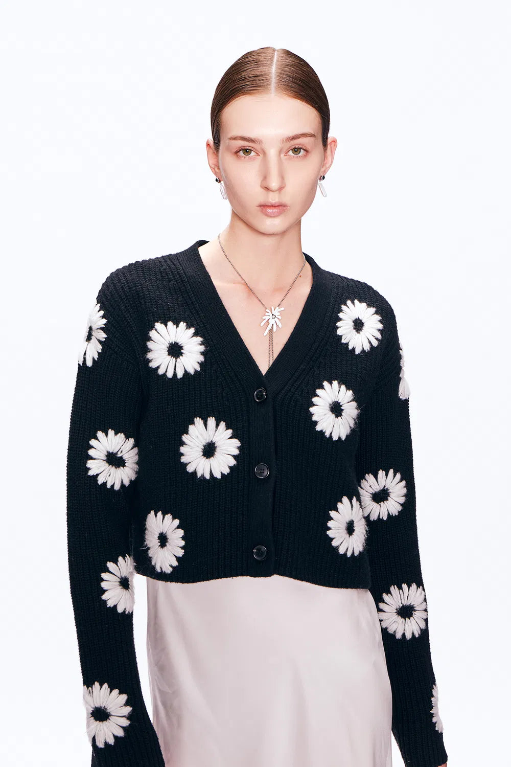 Daisy Embroidered Cardigan in Merino Wool Blend