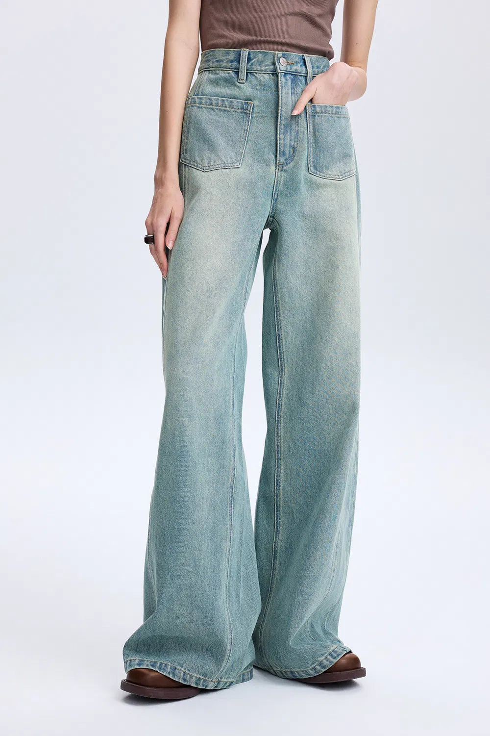 Cheer Patch Pocket Wide Leg Jeans in Washed Cotton Denim