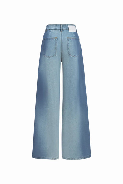 Halo Smudged Contrast Jeans