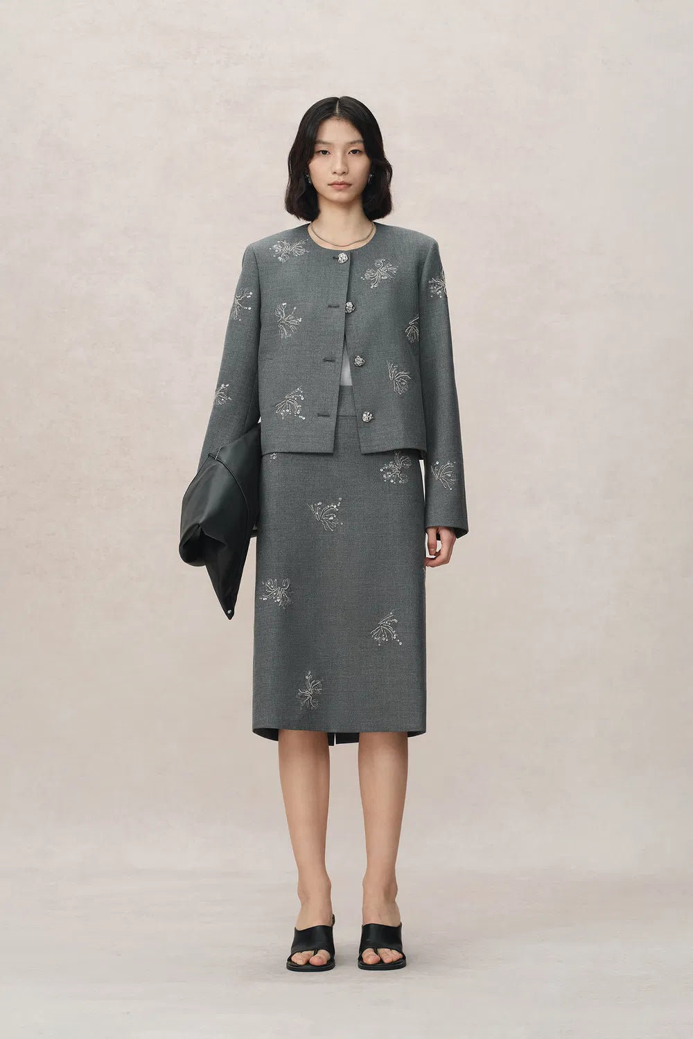 Beading Wrinkle Resistant Embroidered Boxy Tailored Jacket in Fine Worsted Wool