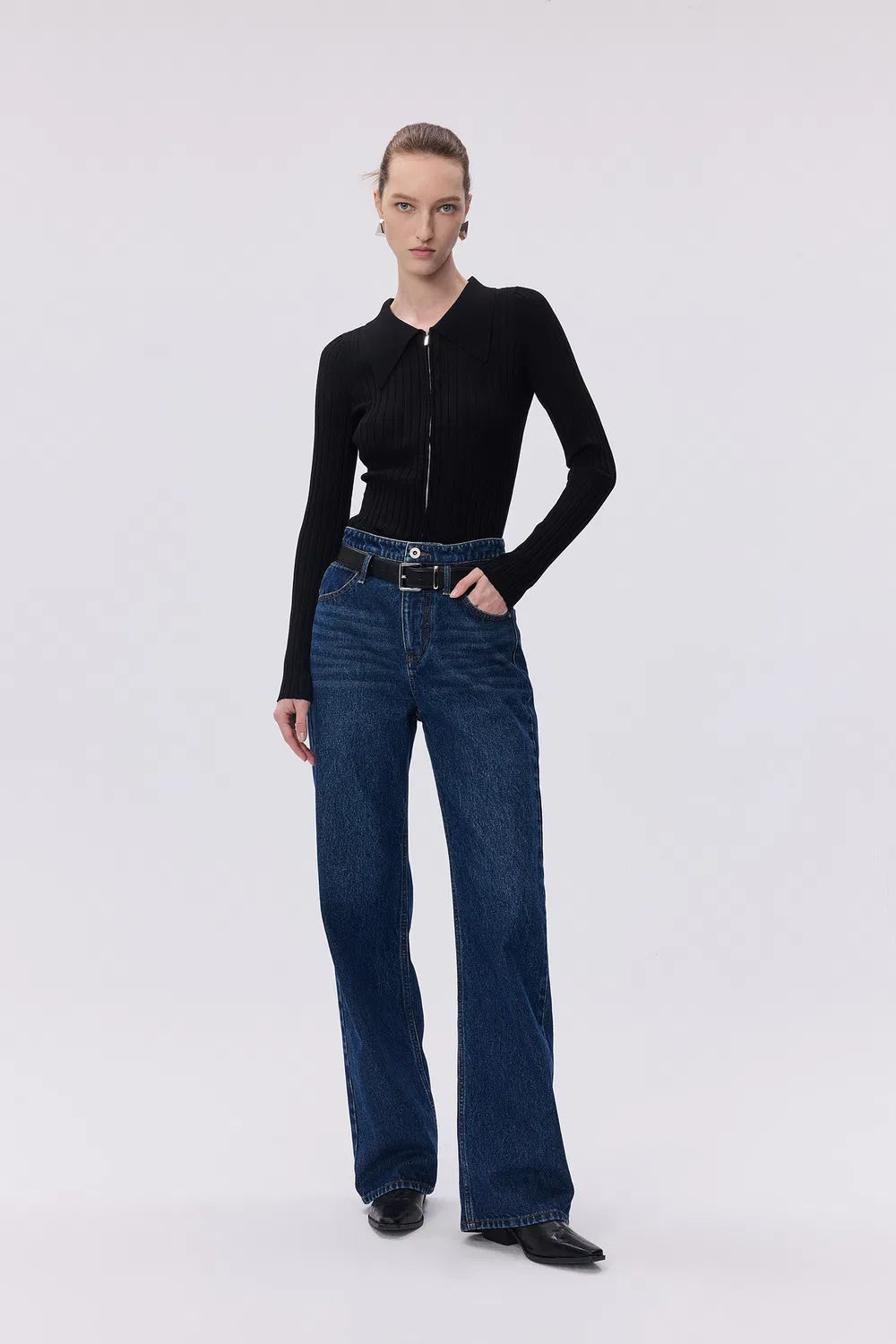 Crisp Removable Belt Straight Jeans in Washed Cotton Denim