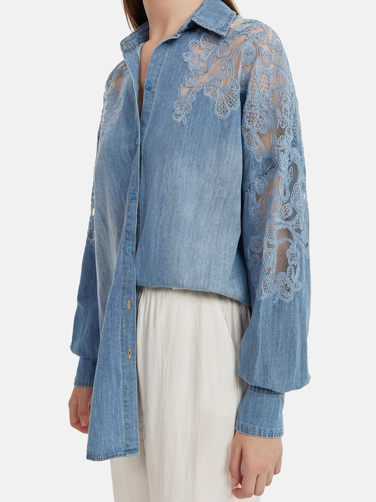 Çiçekli Dantel Panel Denim Gömlek