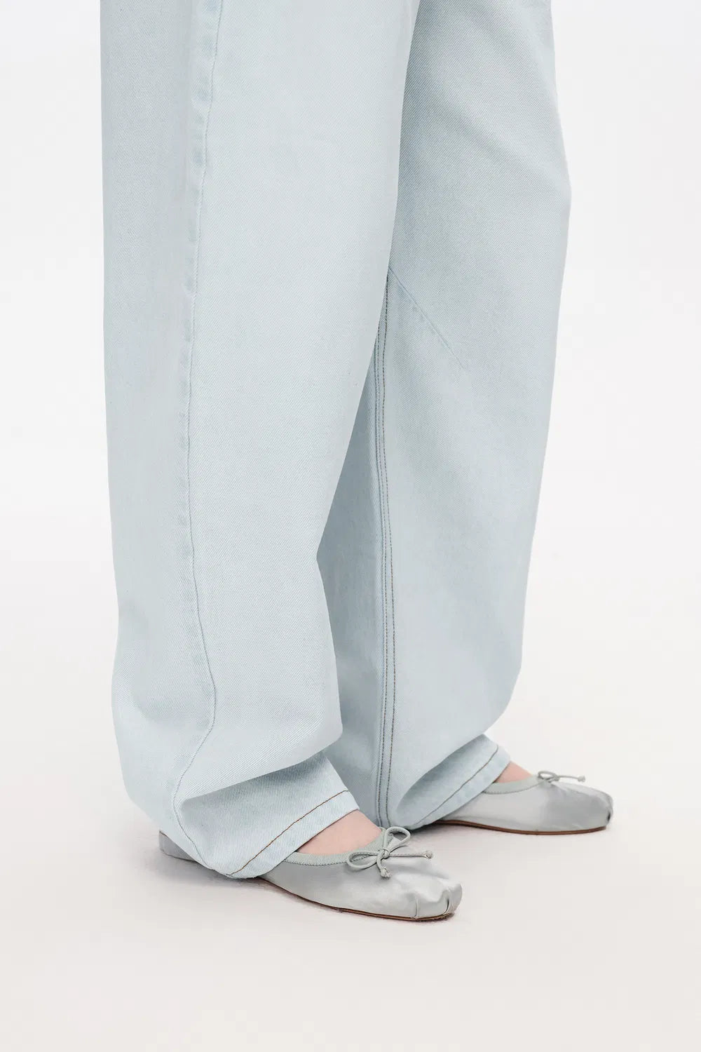 Barry Tapered Jeans in Cotton Denim