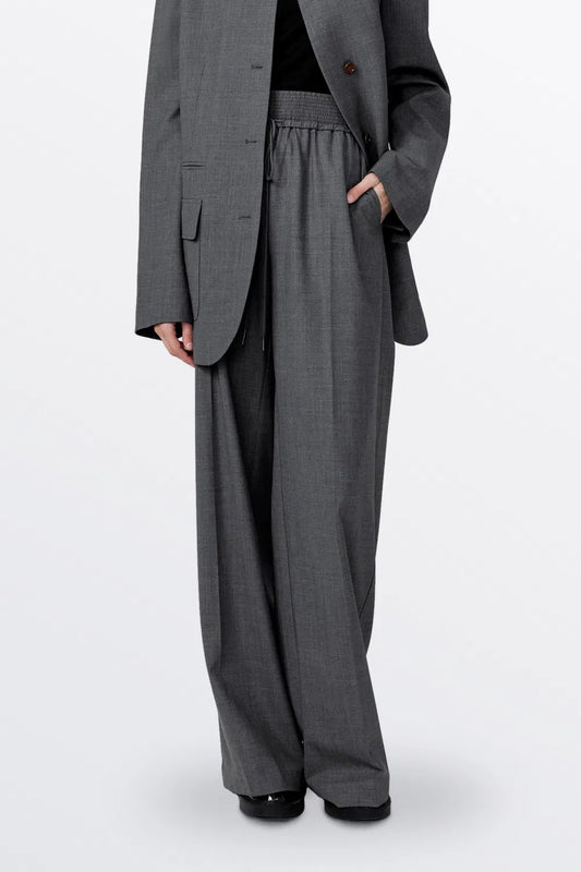 Cléon Trousers in Semi-Worsted Wool