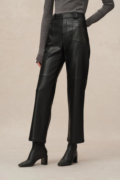 Aseana Cropped Pants in Vegan Leather