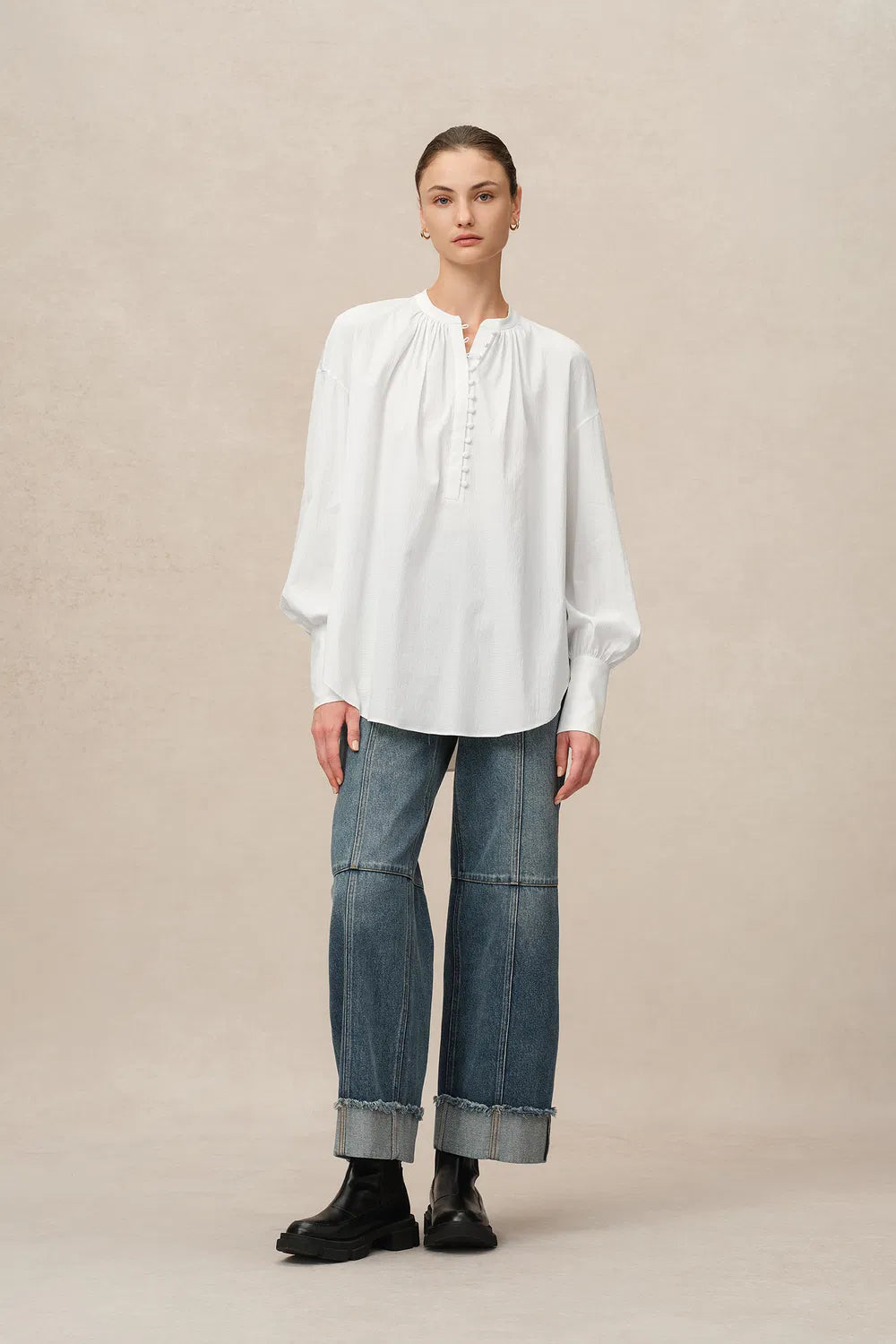 Lila Stand Collar Blouse in Tencel-Cotton