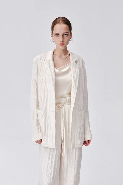 Millie Light Blazer in Ultralight Crepe