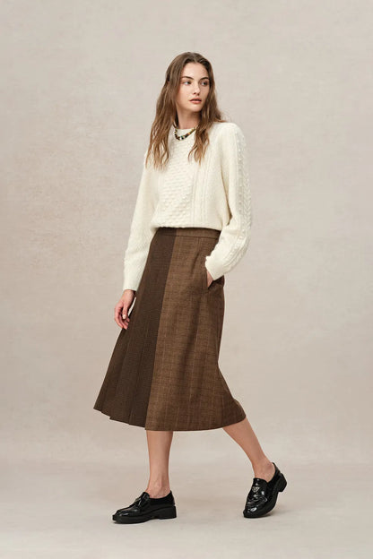 Clara Pleated Skirt in Vintage Houndstooth