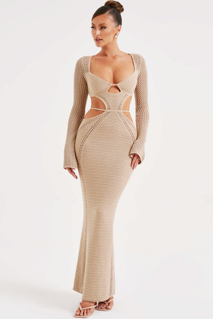 Antonia Cut-Out Sırtı Açık Tığ İşi Maxi Elbise
