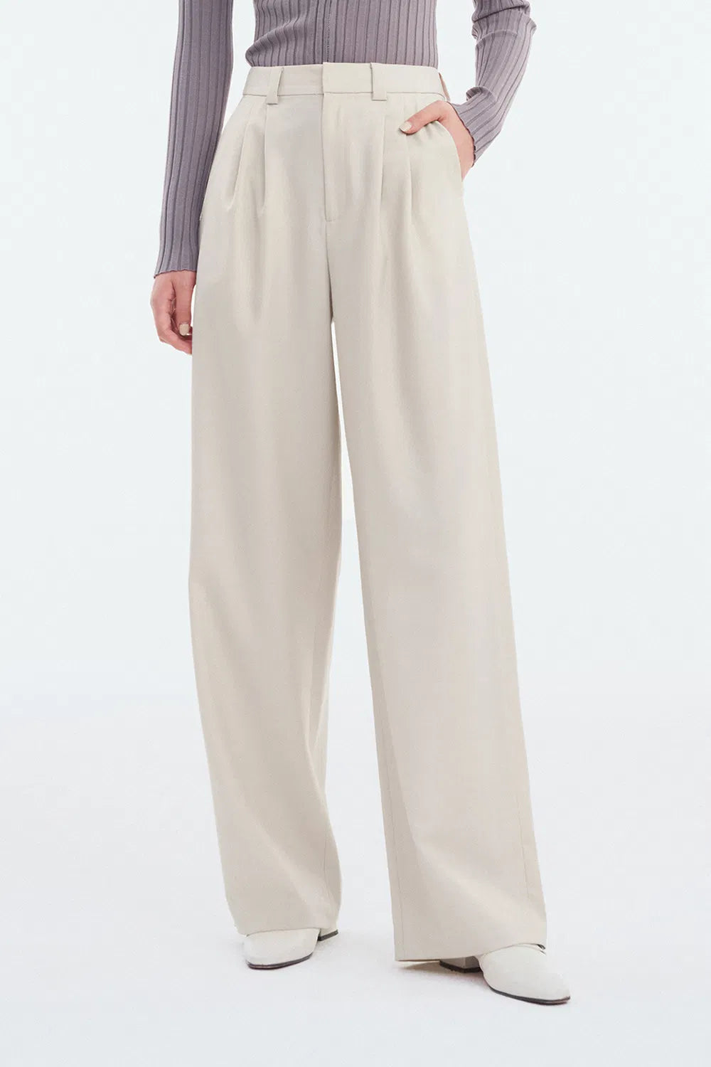 Mera Pleated Trousers in Worsted Wool