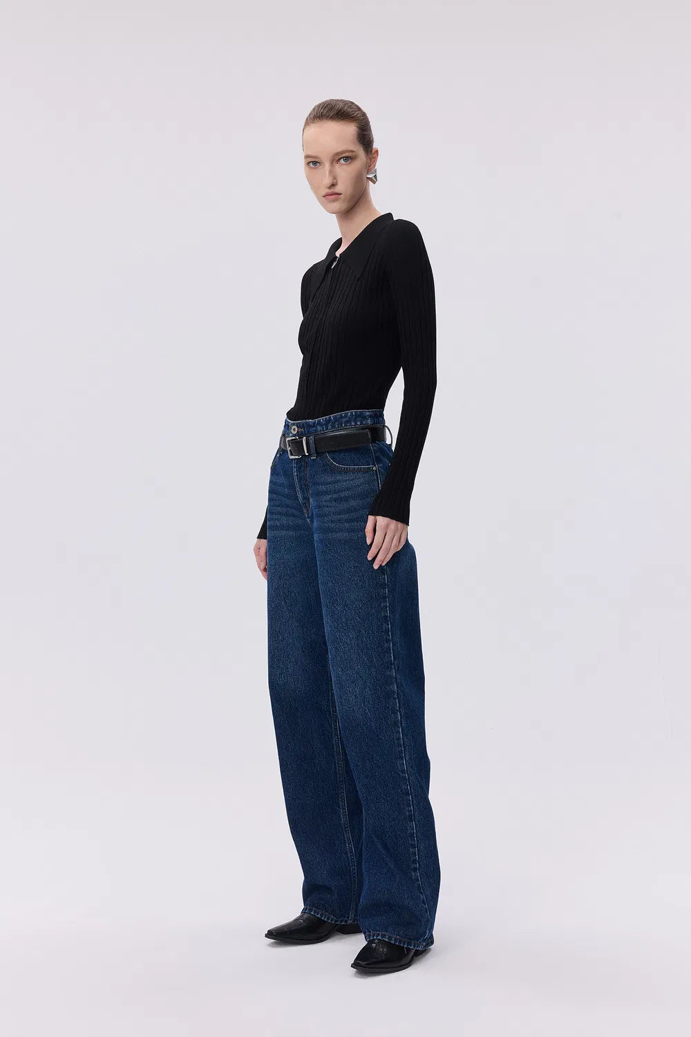 Crisp Removable Belt Straight Jeans in Washed Cotton Denim