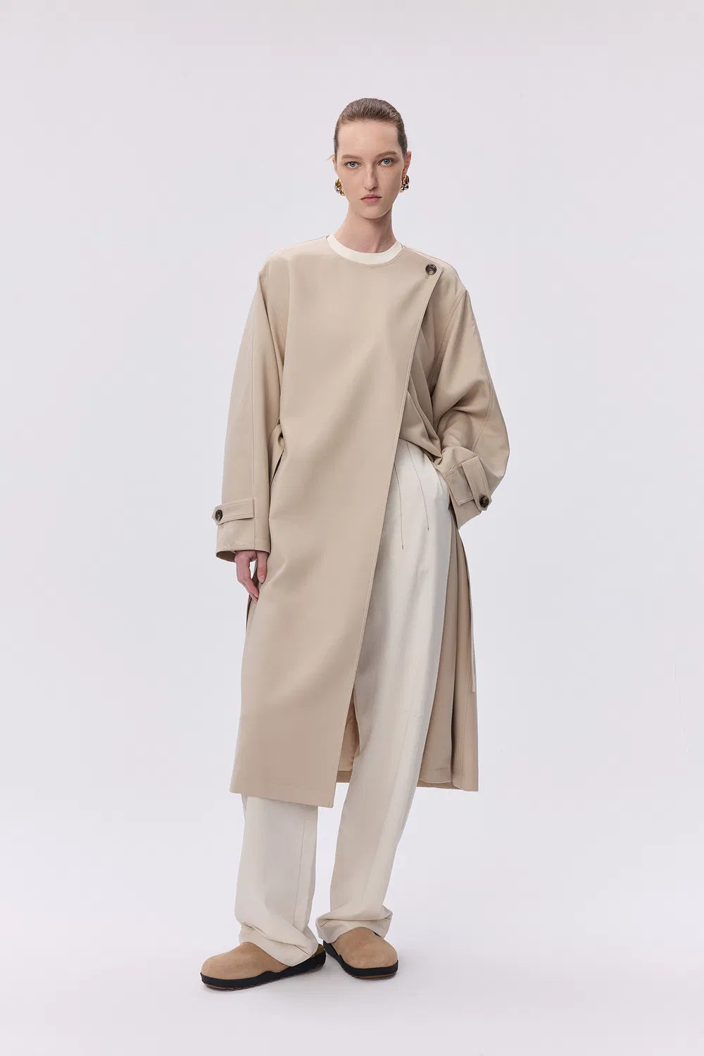 Hilda Single Button Collarless Trench in Wool Fine Twill