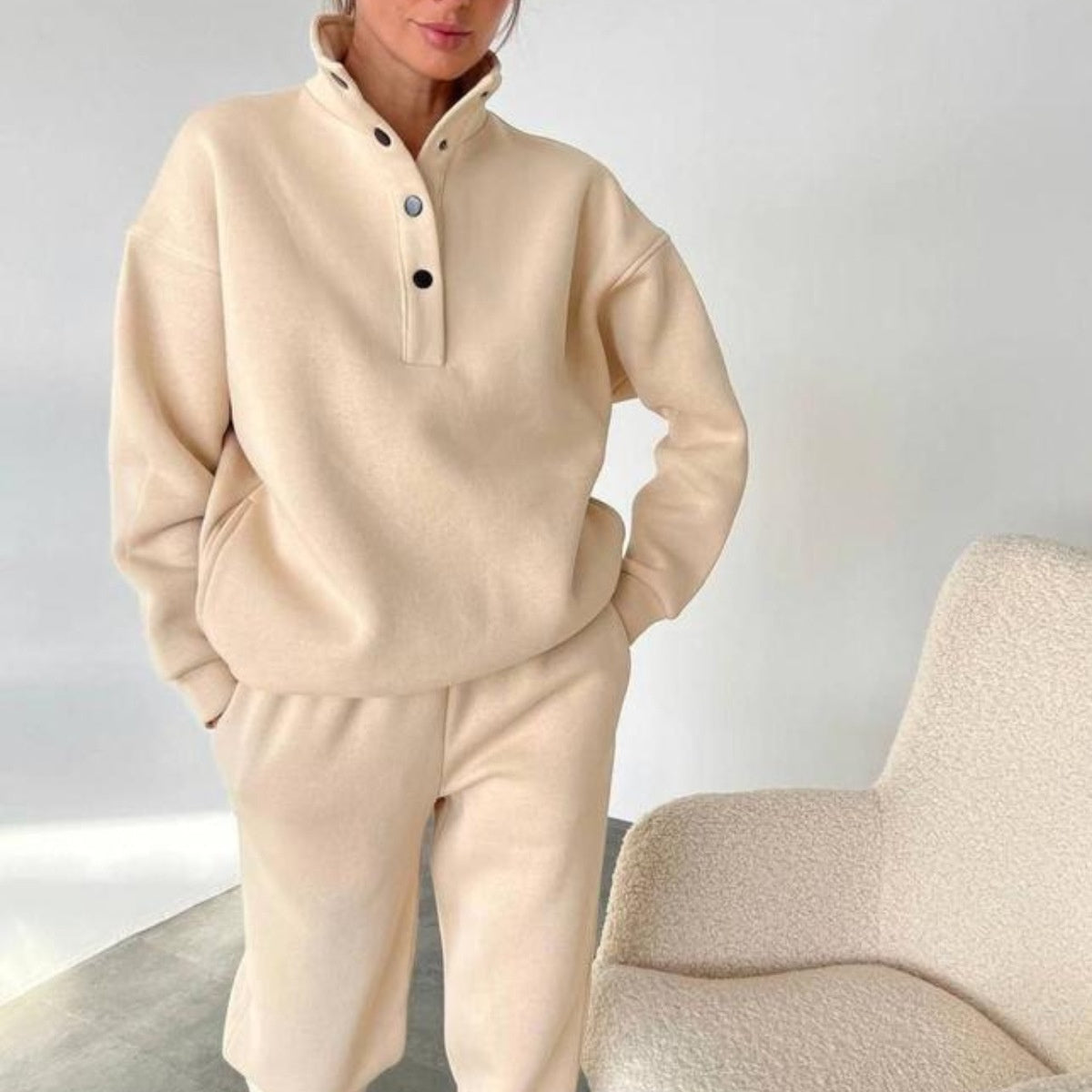 Alevna™ ❄️Kışa Özel❄️ Kadın Düğmeli Sweat & Eşofman Takımı (2 Parça)